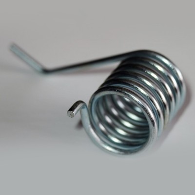 Sprężyna skrętna srebrna 