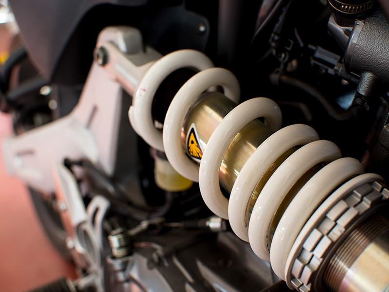 nie-dzialajaca-sprezyna-zaslana-za-mocna-rozciaga-sie-problemy-i-rozwiazania